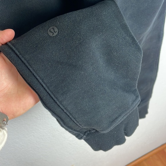 Lululemon Warm Down Jogger II 28" Size 4 Black Mid-Rise Relaxed Fit - Picture 7 of 8